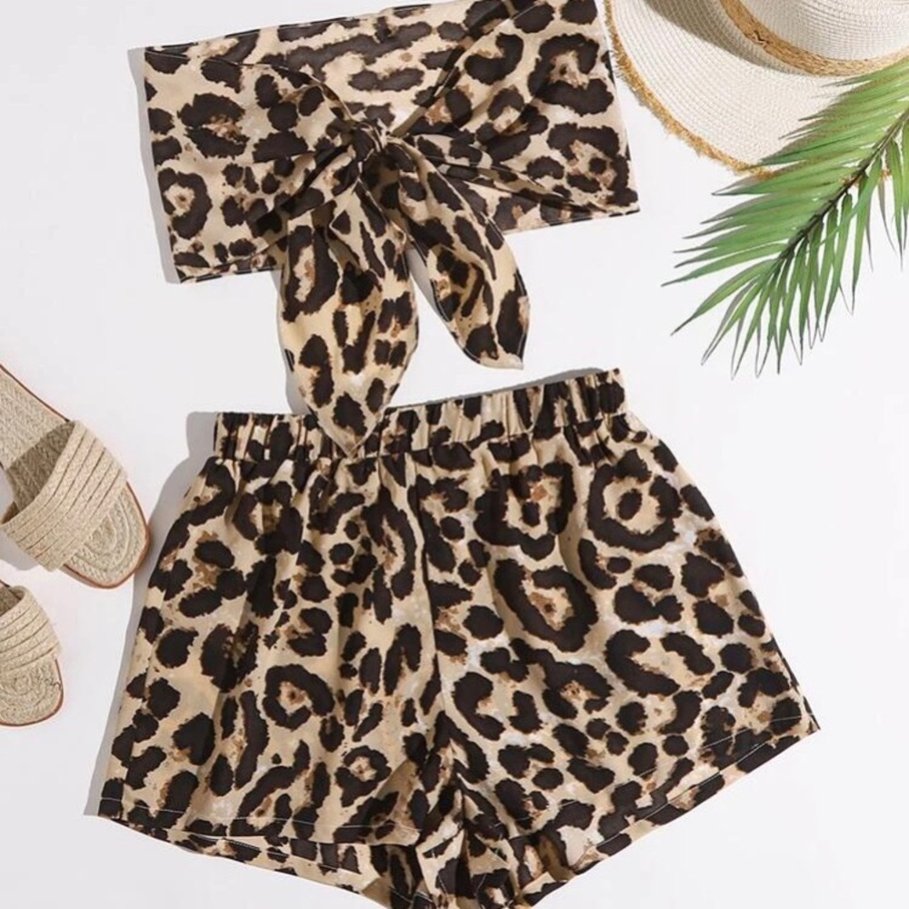 Leopard print matching short set